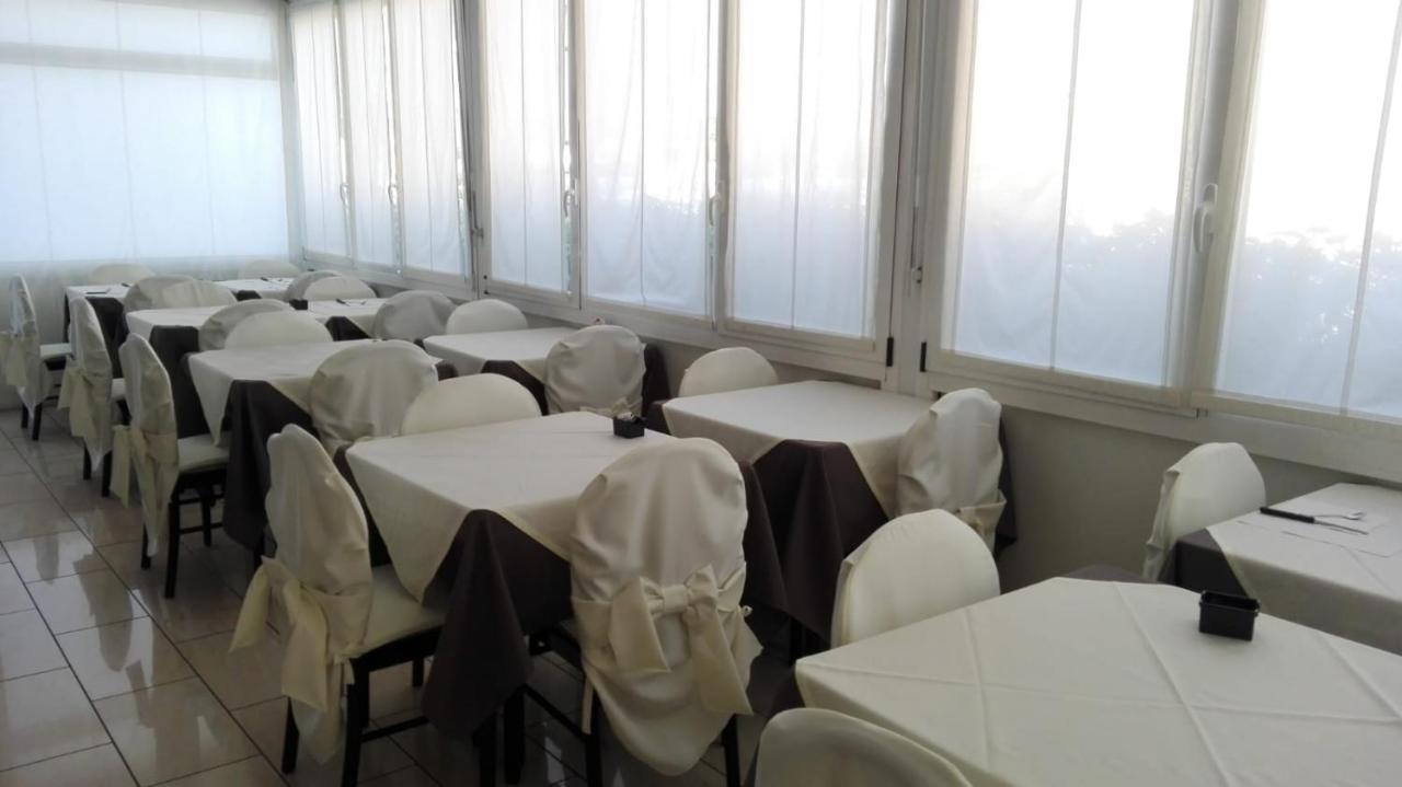 Hotel Marisa Ριτσιόνε Εξωτερικό φωτογραφία